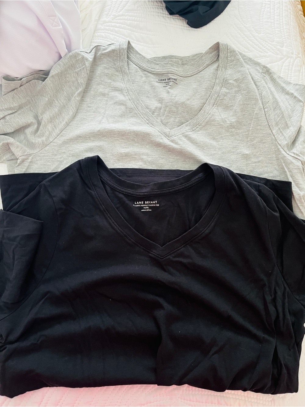 Lane Bryant Black & Light Gray V-Neck Tee Set